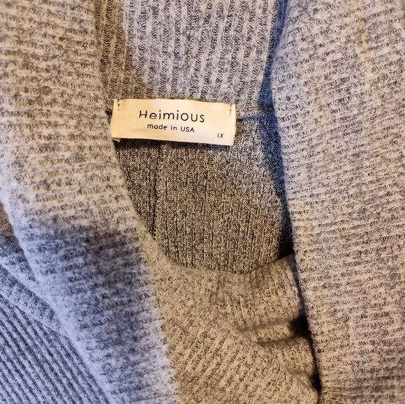Heimious Cozy Gray Cowl Neck Sweater LIKE NEW - Picture 2 of 4